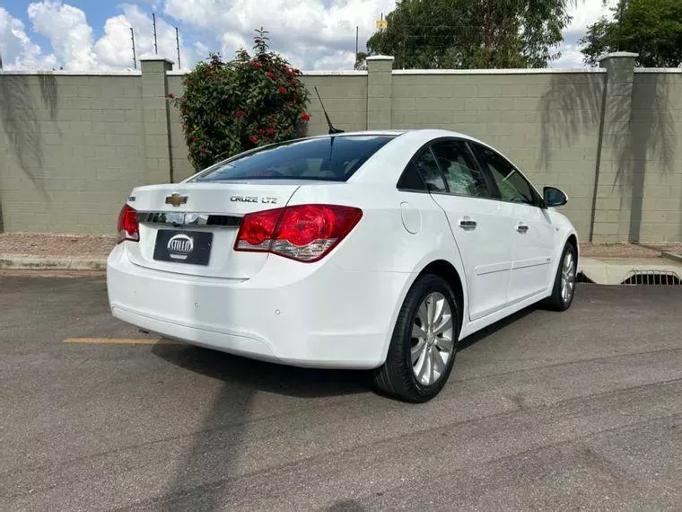 Chevrolet Cruze Branco 2