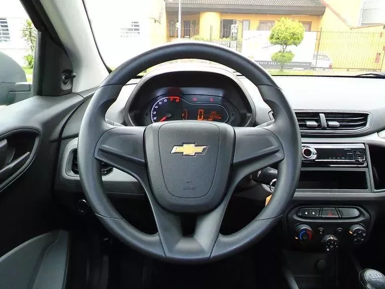 Chevrolet Prisma Preto 4