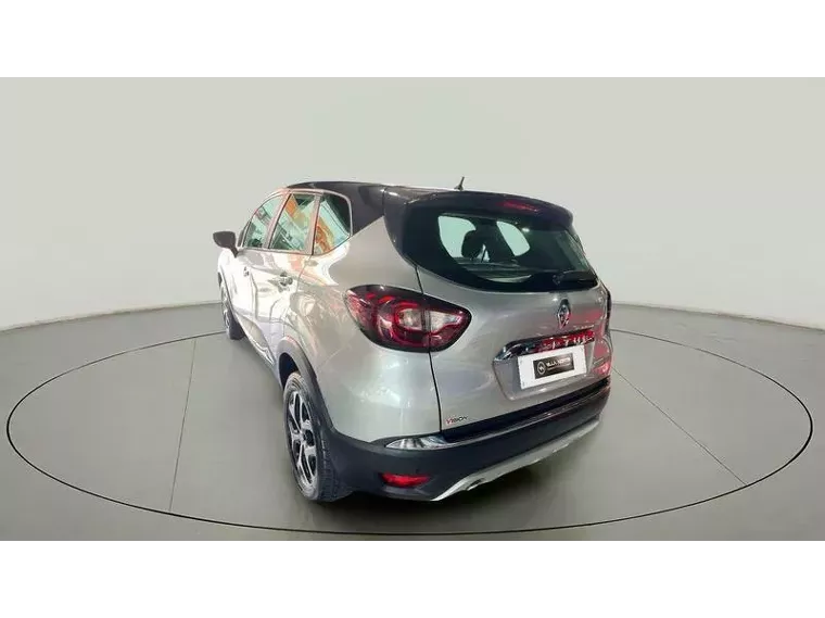 Renault Captur Prata 4