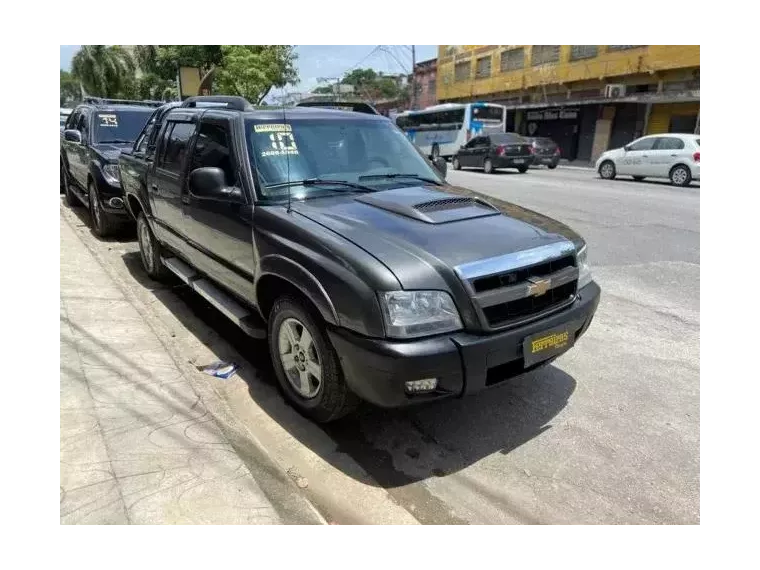 Chevrolet S10 Cinza 1