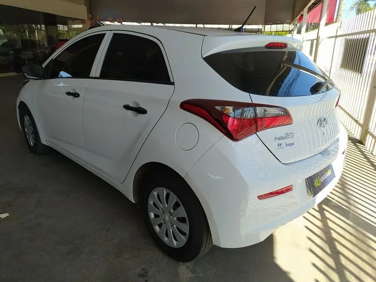 Hyundai HB20 Branco 1