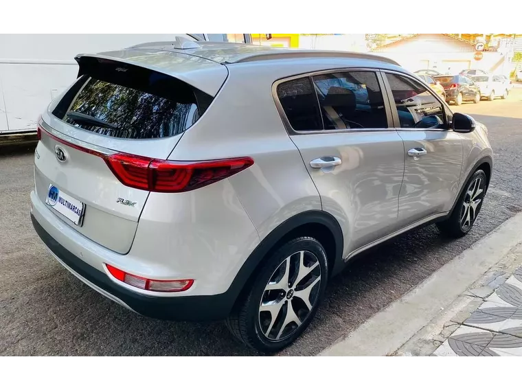 KIA Sportage Prata 11