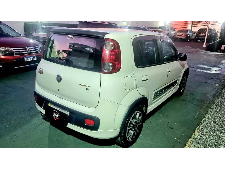 Toyota Yaris Vermelho 15