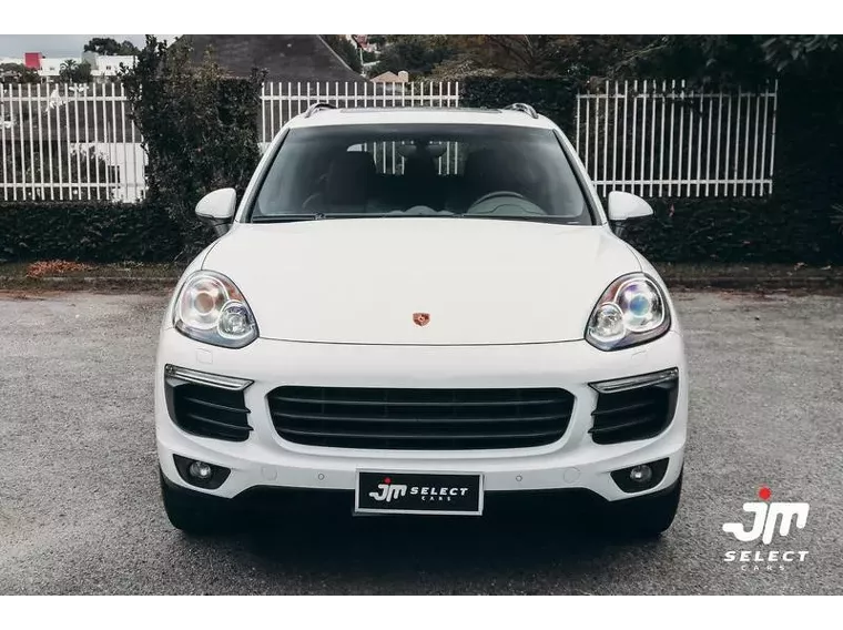 Porsche Cayenne Branco 2