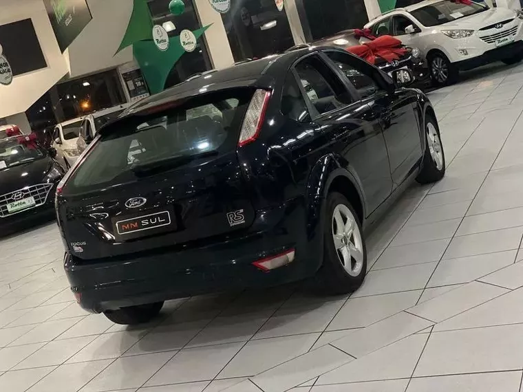 Ford Focus Preto 5