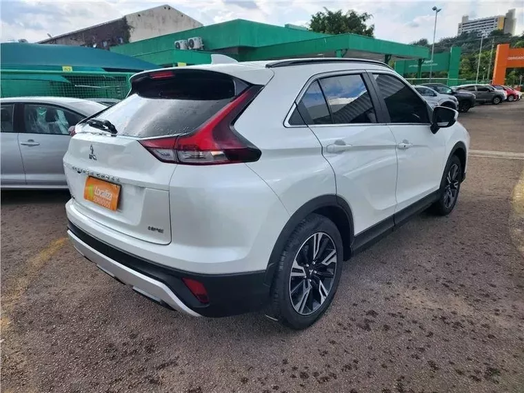 Mitsubishi Eclipse Cross Branco 5