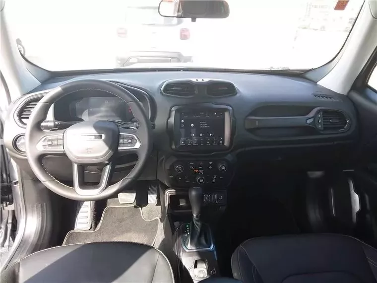 Jeep Renegade Prata 4