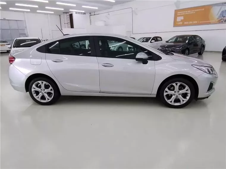 Chevrolet Cruze Prata 6