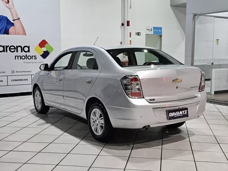 Chevrolet Cobalt Prata 10