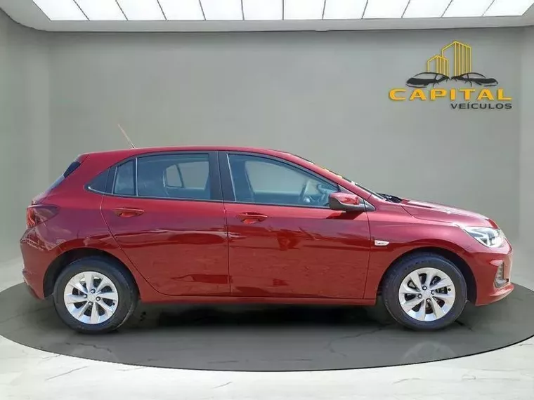 Chevrolet Onix Vermelho 7