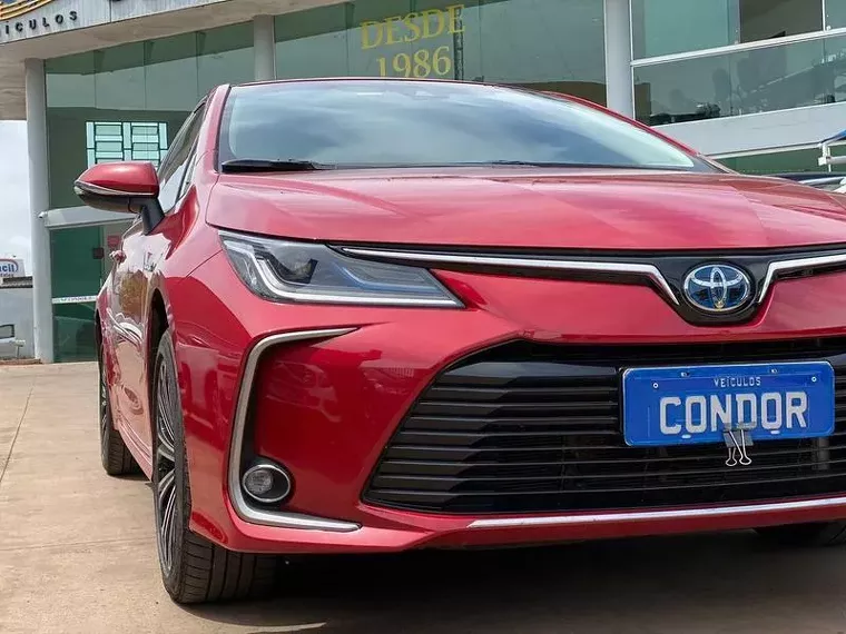 Toyota Corolla Vermelho 12