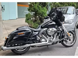 Street Glide