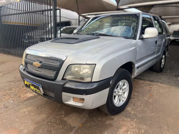 Chevrolet Blazer Prata 4