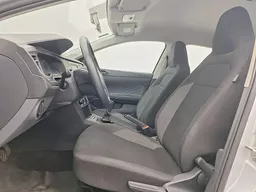 Volkswagen Polo Hatch