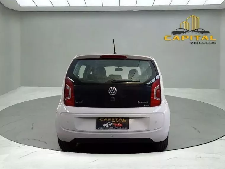 Volkswagen UP Branco 6