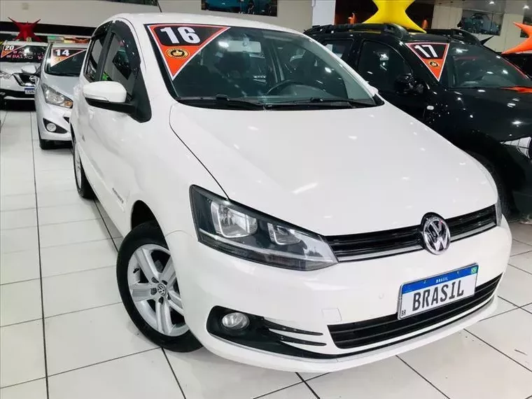 Volkswagen Fox Branco 8