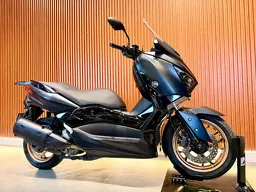 Xmax