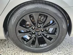 Hyundai Azera
