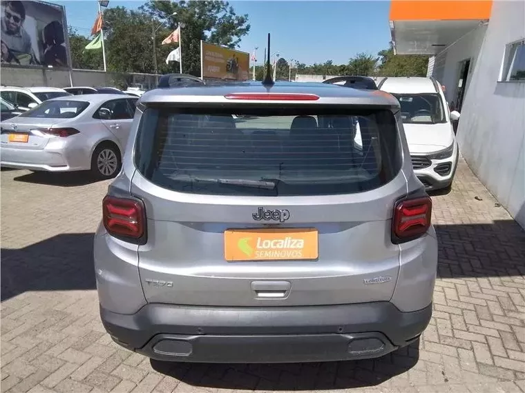 Jeep Renegade Prata 14