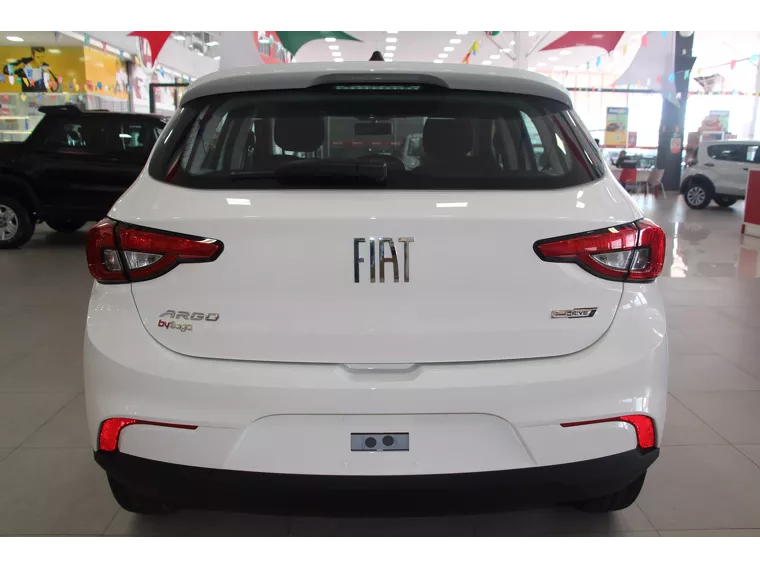 Fiat Argo Branco 7