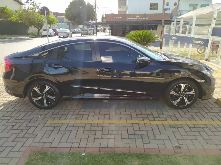 Honda Civic Preto 18