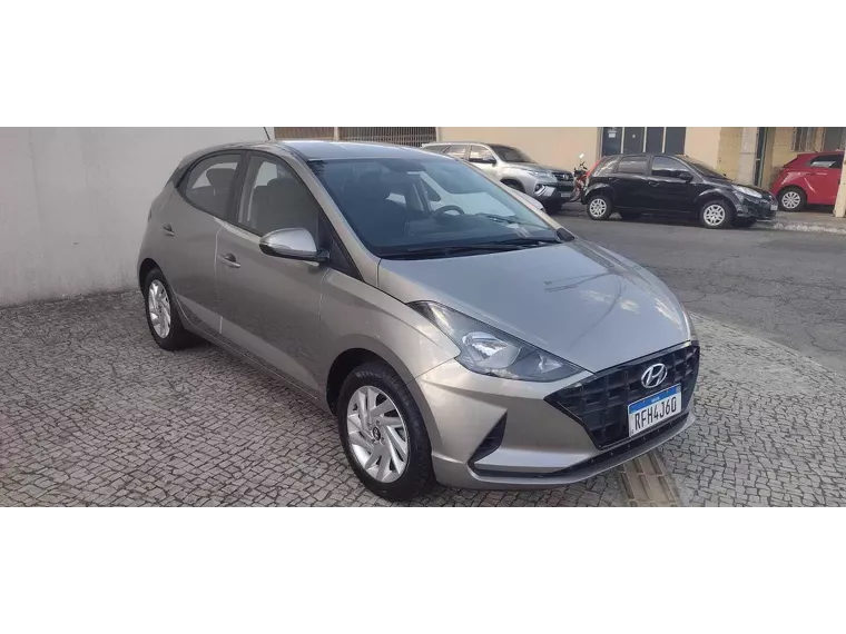 Hyundai HB20 Cinza 10