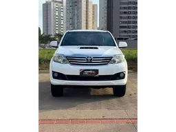 Toyota Hilux SW4