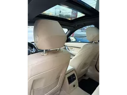 BMW 328i