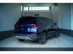 Volkswagen Taos
