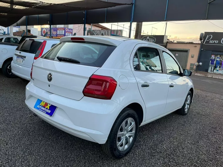 Volkswagen Gol Branco 5