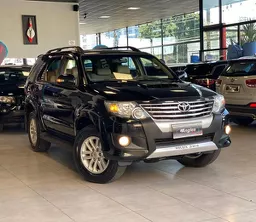 Hilux SW4