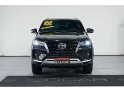 Toyota Hilux SW4