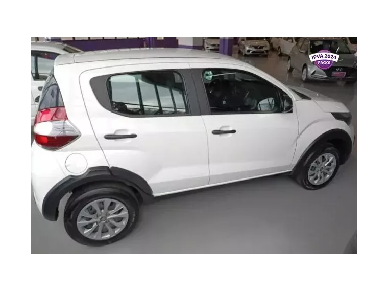 Fiat Mobi Branco 7