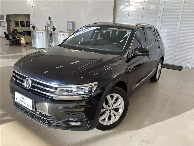 Volkswagen Tiguan Preto 4