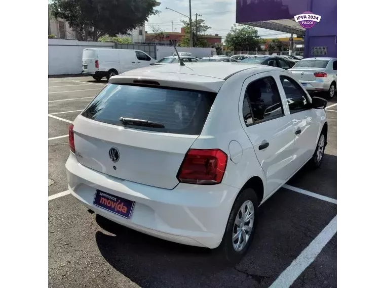 Volkswagen Gol Branco 7