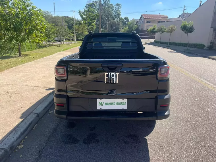 Fiat Strada Preto 6