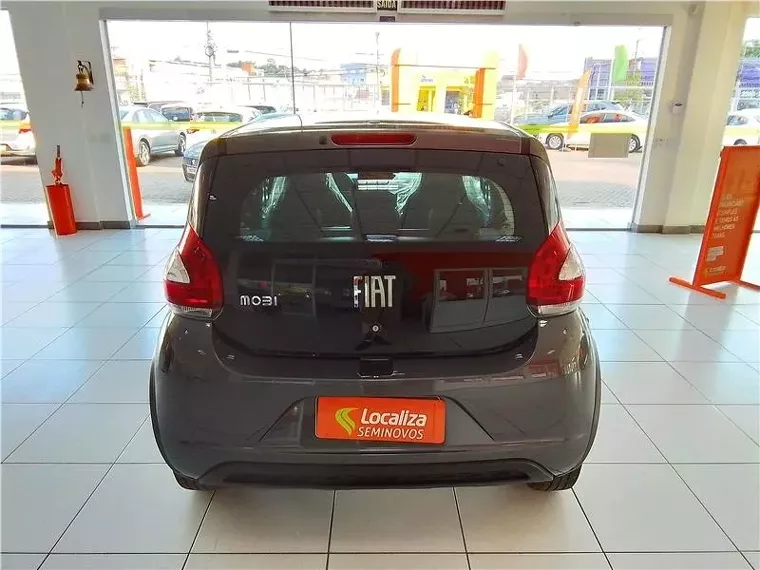 Fiat Mobi Cinza 6