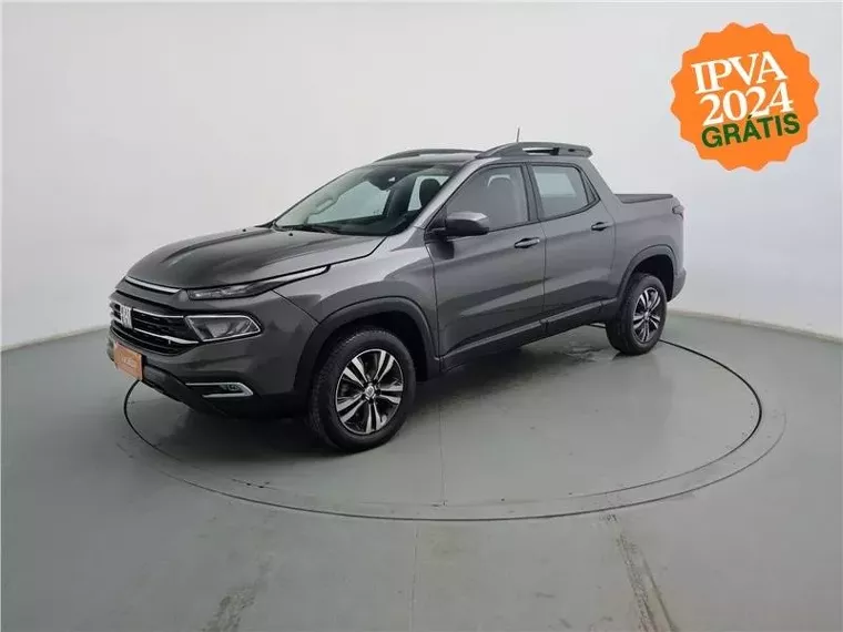 Fiat Toro Cinza 1