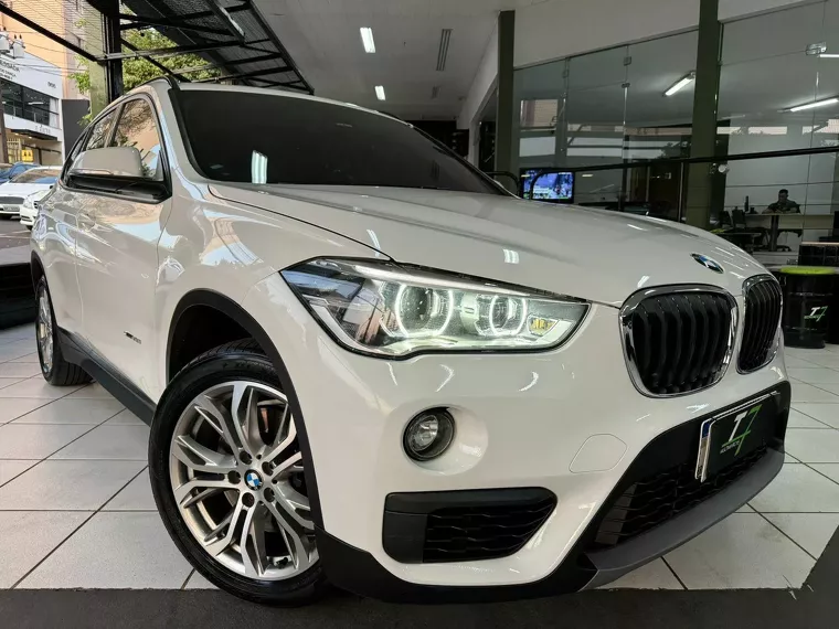 BMW X1 Branco 1