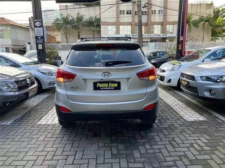 Hyundai IX35 Prata 5