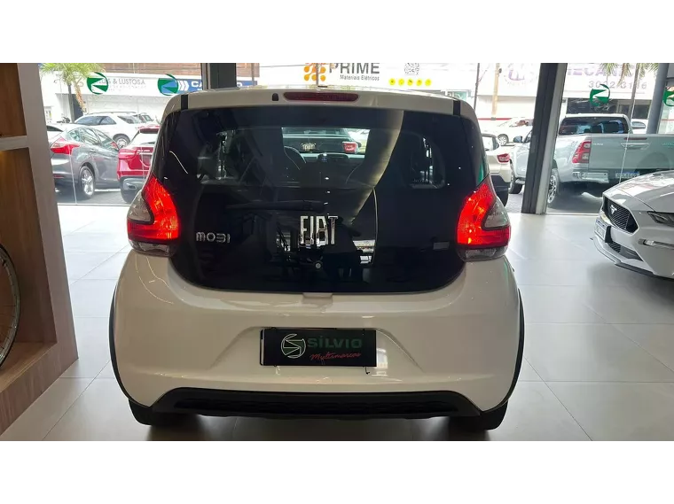 Fiat Mobi Branco 11