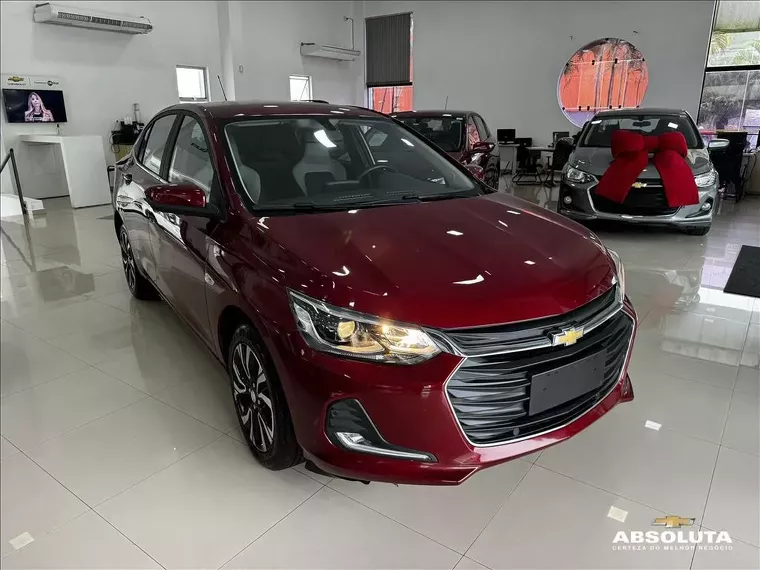 Chevrolet Onix Vermelho 13