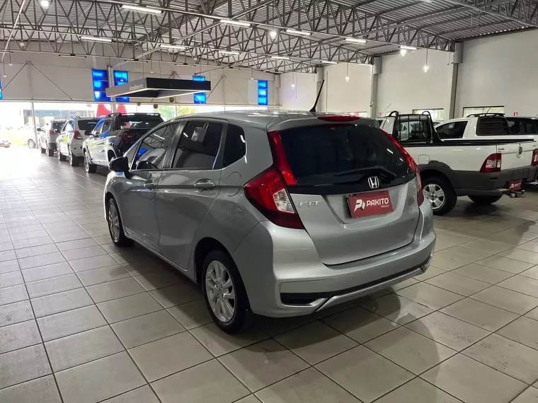 Honda FIT Prata 6