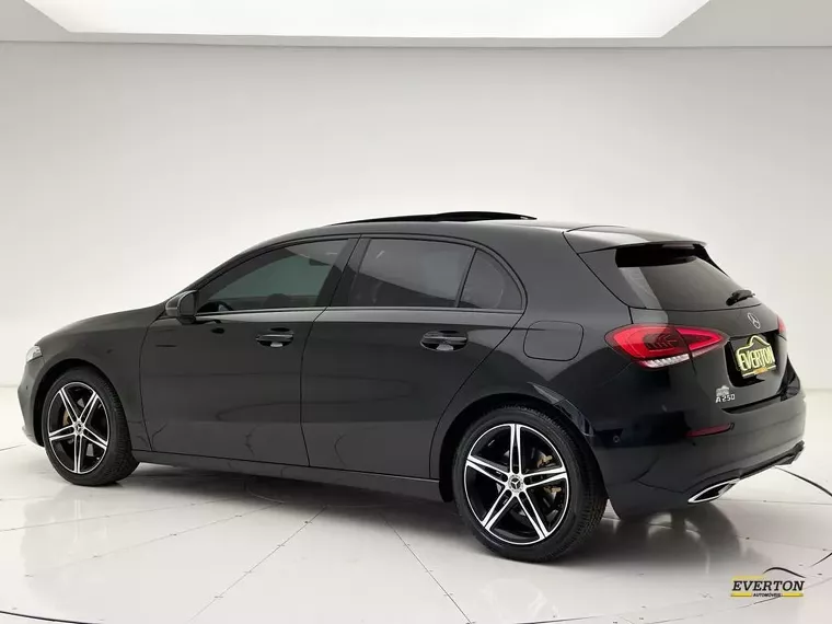 Mercedes-benz A 250 Preto 17