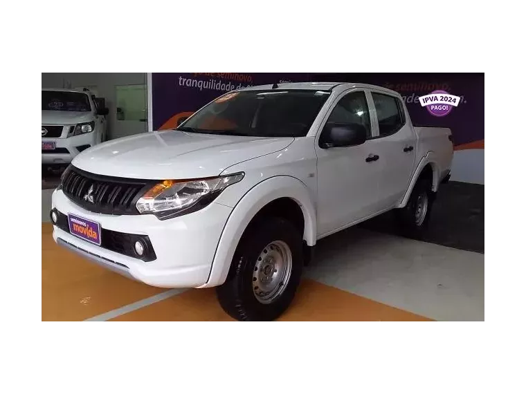 Mitsubishi L200 Branco 1