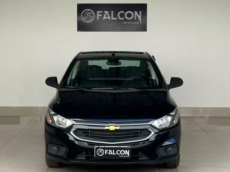 Chevrolet Onix Preto 3