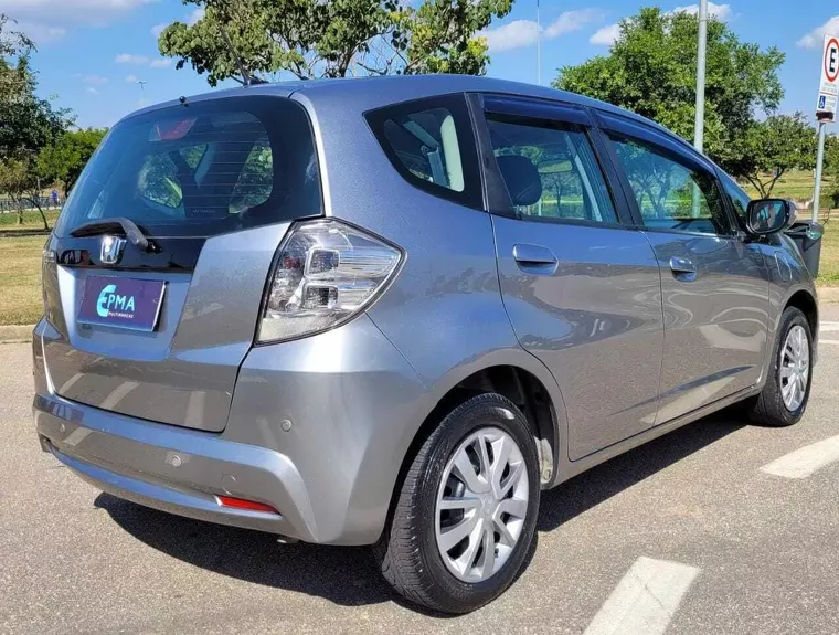 Honda FIT Cinza 5