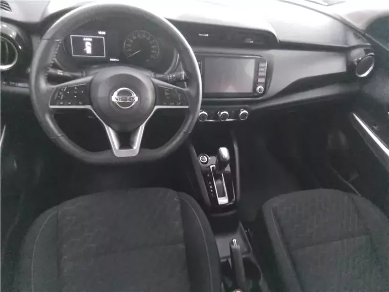 Nissan Kicks Branco 9