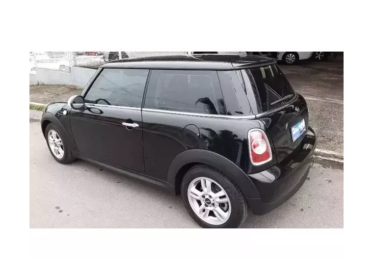 Mini ONE Preto 2