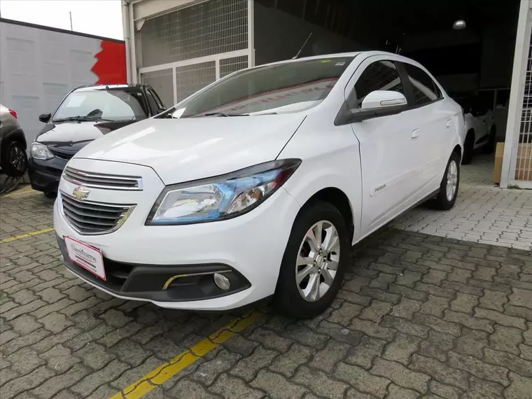 Chevrolet Prisma Branco 3